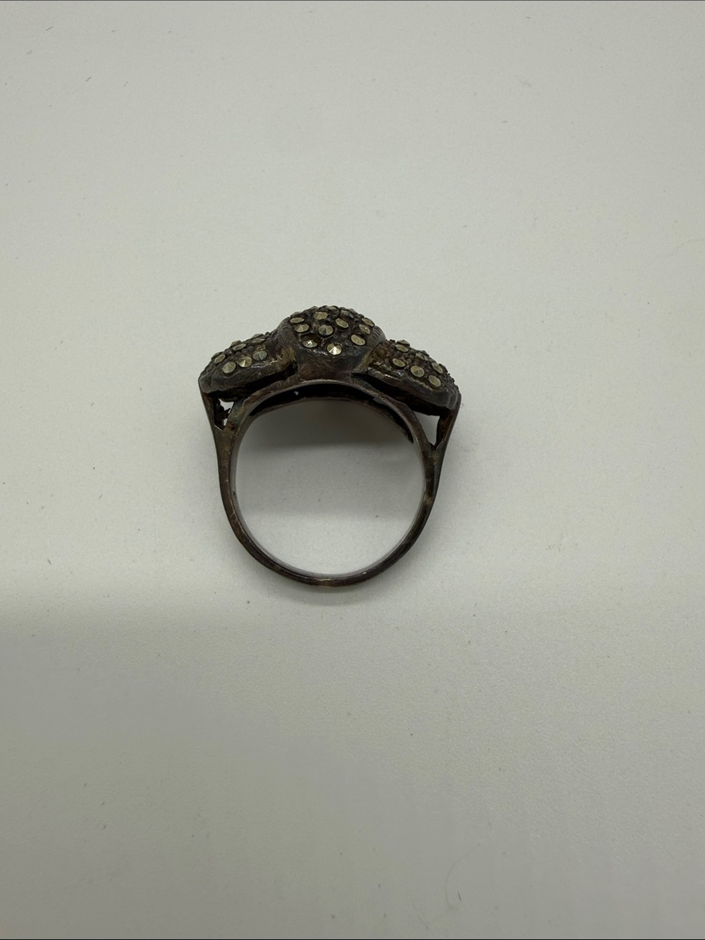 Vintage Sterling Silver Gunmetal Bow tie Pavé Dome Cocktail Ring - Picture 7 of 7